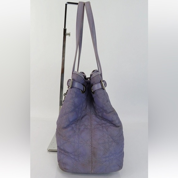 Dior Lavender Tote Bag - Picture 3 of 16